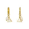 Otoño e invierno 2023 Nuevo diseño pendientes de acero inoxidable con perlas de moda simples Pendientes versátiles de lujo ligero para mujer venta al por mayor