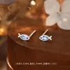 Aretes de plata pura S999 de gato y pez con cierre de rosca, diseño fresco y simple, aretes dulces y de moda para venta al por mayor