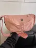 Bolso Cruzado Casual y Ligero para Mujer 2025 Nuevo Diseño de Color Puro Bolso de Hombro Versátil Casual Bolso con Correa Ancha para el Hombro