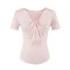 Camiseta Manga Curta Desfiada com Decote V e Design Torcido 2026 Verão Nova Elegante Versátil Slim-Fit Cor Sólida Base Top