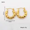 Pendientes al por mayor Transfronterizos Moda Europea y Americana Ol Acero de Titanio Grabado Geométrico Redondo Pendientes para Mujer Simples de Moda Pendientes de Lujo Accesibles