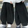 Pantalones para Niños Primavera y Otoño 2026 Nuevos Estilo Coreano Moda Cuadros Pierna Ancha Pantalones Casuales Versátiles Largos