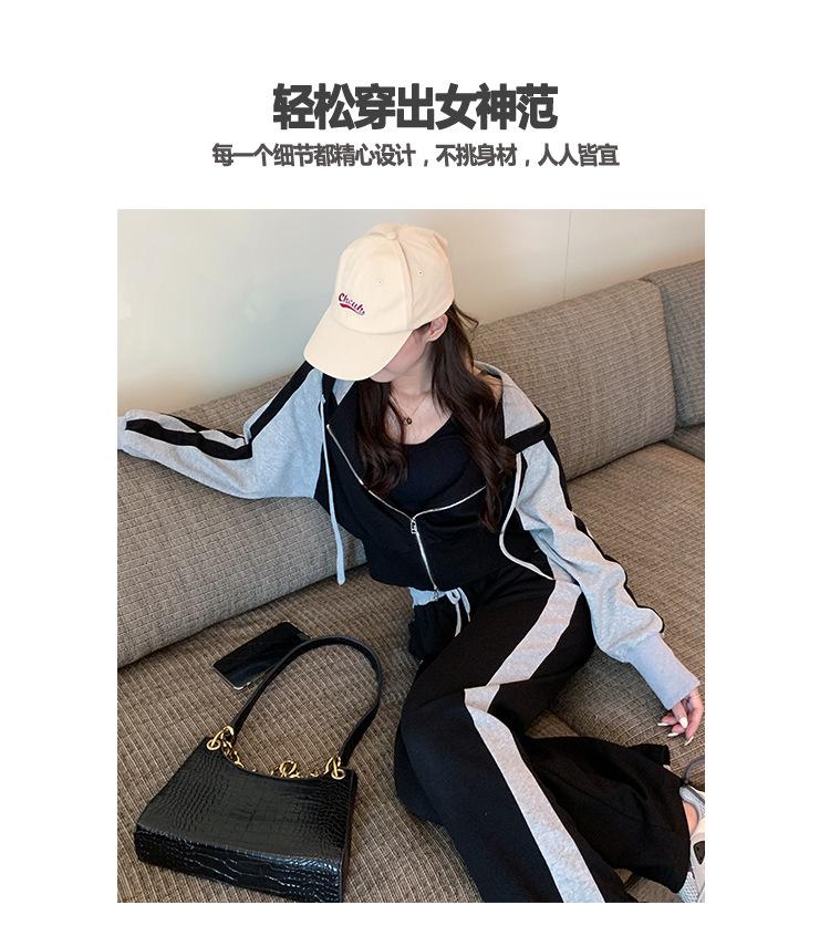 跨境淘货源分销2023秋冬季新款街头潮流减龄小个子爆款欧货网红款运动套装休闲运动气质休闲时尚流行新款秋装秋装女装时尚套装套装女装秋季套装女套装女女士运动服女装两件套套装卫衣套装休闲套装秋季套装女装时尚套装盐系休闲套装女装2023百搭设计感小众洋气欧货阿里国际站跨境采购Cross-border, shopping source, foreign trade, export, distribution 2023 fall, winter, new, street trend, explosive, European goods, network red, sportswear, leisure sports, temperament leisure, fashion popular, new autumn wear, autumn women's wear, fashion suit, women's wear, women's wear, women's wear, women's sportswear, women's two-piece, hoodie suit, casual suit, autumn suit, women's wear, Fashion suit salt department, casual suit women's dress, Ali International Station, cross-border procurement