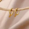 Pendientes de Oro de 18K Elegantes Transfronterizos Lujo Accesible Europeos y Americanos de Gama Alta Versátiles Simples para Piercing de Oreja para Mujeres Fabricante Mayorista