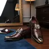 Zapatos de vestir de cuero para hombre al por mayor transfronterizos, mocasines de punta con bloques de color y patrón de cocodrilo, zapatos formales de moda con punta de acero para hombre