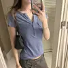 Camiseta Curta Doce e Moderna Vintage de Manga Curta para o Verão 2026, Nova Peça Única Estilo Americano Slim-Fit Emagrecedora para Mulheres