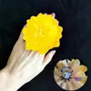 Danza Clásica: Entrando al Estanque de Lotos, Recogiendo Hojas de Loto, Flores de Loto, Frutos de Loto, Sosteniendo Accesorios, Anillos, Bandas Elásticas, Flores para Dedos y Muñecas