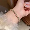 Exquisito Pulsera Abierta de Perlas Incrustadas de Diamantes Ultra Brillantes, Pulsera de Moda y Versátil, Joyería de Lujo Ligero y de Gama Alta para Mujeres, Nicho