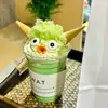 Helado Peludo de Pequeño Monstruo de Moda Ingredientes Ojos de Chocolate Cobertura de Helado Cono Pequeño Inserto de Postre de Nieve