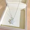 Nuevo producto transfronterizo: Collar sencillo y único de microincrustaciones de diamantes completos para mujer, diseño fresco, popular en línea, exquisito accesorio de cadena para la clavícula