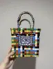 Cesta de Legumes Colorida Cesta de Plástico Tecida Xadrez Fresco Bolsa de Mão Bolsa de Palha Tecida Casual Padrão Xadrez Bolsa de Praia à Beira-Mar