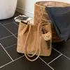 Bolsa de Axila Retro de Grande Capacidade para Mulheres 2026 Nova Moda Bolsa de Ombro Estilo Balde Bolsa Tote Versátil para o Dia a Dia