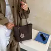 Bolsa de Gran Capacidad para Mujer 2026 Nuevo Estilo Tendencia Otoño Retro Textura Tejida Bolsa de Hombro de Gran Capacidad para el Trabajo