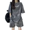 Traje Deportivo Casual para Mujer, Estilo Delgado de Verano, Nuevo Modelo 2027, Adecuado para Tallas Pequeñas, Conjunto Versátil de Dos Piezas con Top y Shorts