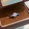Item Quente de Transmissão ao Vivo Anel de Zircônia Cortada Flor de Gelo Rosa Versátil de Alta Qualidade Moda Luxo Leve Super Brilhante Deslumbrante Anel Aberto Ajustável
