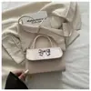 Bolsa de mão pequena de luxo para mulheres, nova 2026, laço francês, bolsa quadrada pequena para o dia a dia, bolsa versátil de ombro único ou transversal