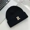 Gorro de Lana Estilo Coreano Otoño e Invierno con Logo de Letra R para Hombres y Mujeres, Gorro de Punto Simple y Versátil, Gorro de Punto a Prueba de Frío y Cálido