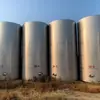 Tanques de Almacenamiento de Acero Inoxidable Usados Tanques de Almacenamiento de Acero Inoxidable de Grado Alimenticio para Químicos y Farmacéuticos Tanques de Almacenamiento Verticales y Horizontales Tanques Mezcladores