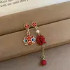 Brincos de Pétala Vermelha Agulha de Prata com Franjas de Diamante, Brincos Versáteis com Atmosfera de Ano Novo, Brincos Vintage para Mulheres