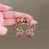 Pendientes de Flor Súper de Hada con Diamantes de Colores, Pendientes Dulces de Pétalos Arcoíris Estilo Francés, Pendientes de Lujo Ligero para Banquete y Vacaciones en la Playa