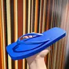 Chanclas de Verano para Mujer Nuevas Japonesas Color Sólido Simple Viaje Antideslizantes Suela Suave Pareja Exteriores Punta de Pinza Sandalias de Playa Hombre