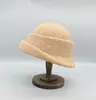 Nuevo sombrero de cubo de lana para mujer con ala, nuevo sombrero pequeño estilo Hepburn para otoño e invierno, sombrero de pescador versátil y elegante