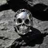 Anillo de Calavera de Personalidad Anillo Rock Agresivo para Hombre Acero de Titanio Anillo para Dedo Índice Joyería Punk para Hombre SA395