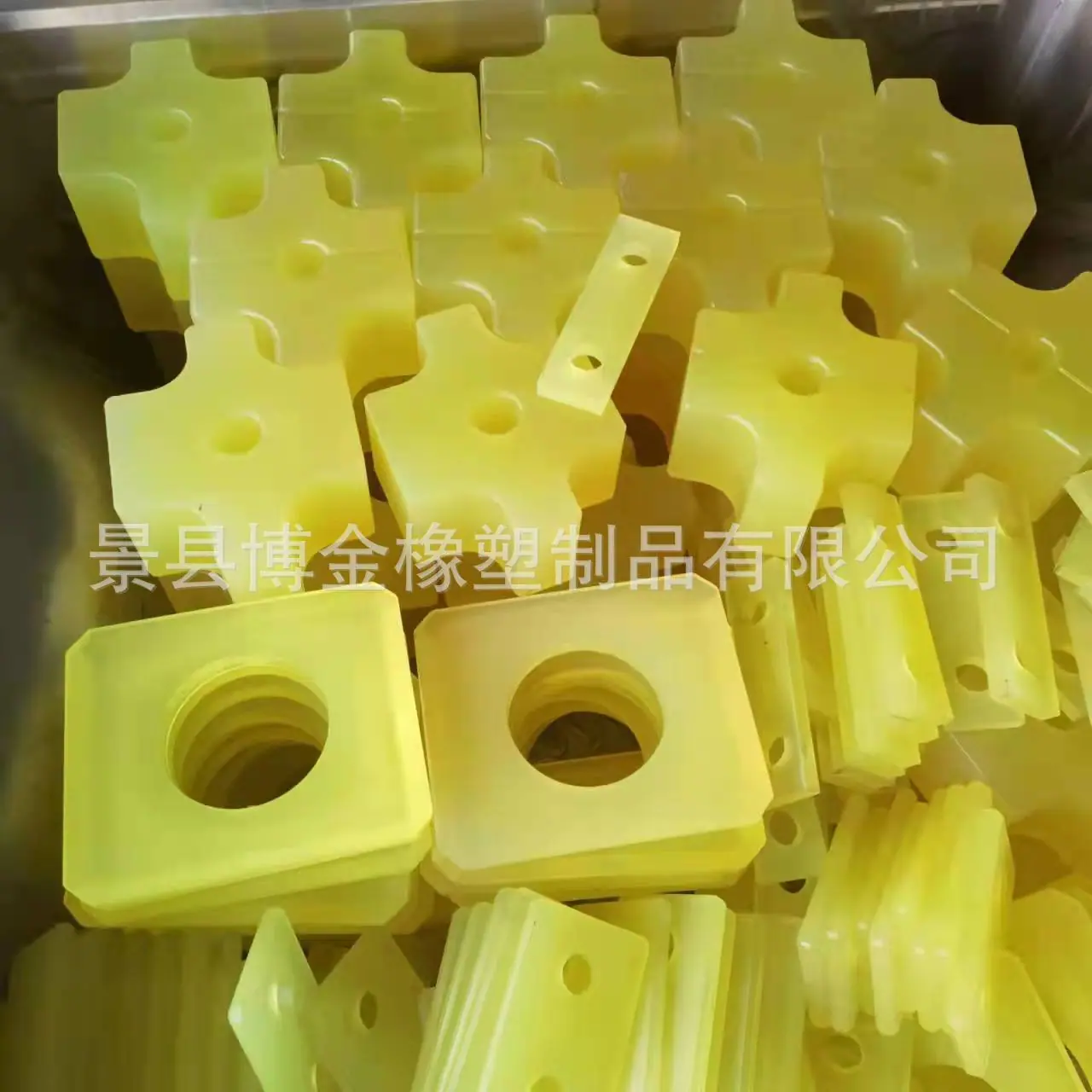 51c0087f0b059e22bafdfb0528bb0f