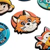 Crachá de Silicone Macio em PVC de Desenho Animado Personalizado Animal 3D Abelha Logo de Velcro Criativo Atravessando Fronteiras Atacado