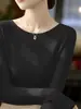 2026 Suéter de punto de alta gama gris floral de un solo hombro y manga larga para mujer, nueva camisa básica versátil de corte ajustado