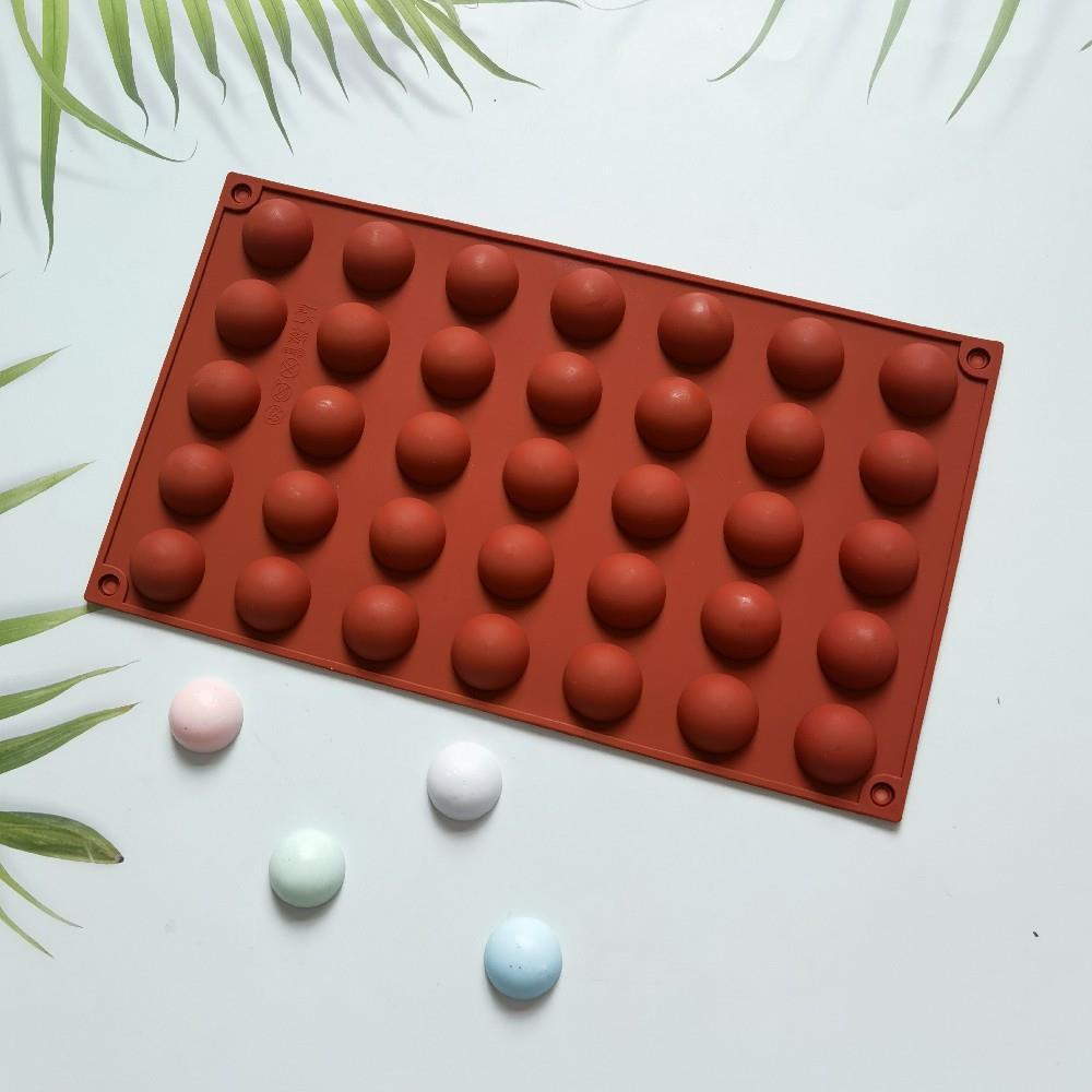 13 (11)