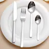 Juego de Cuchillo, Tenedor y Cuchara para Bistec de Acero Inoxidable con Mango Cuadrado para Uso Doméstico, Cuchara y Tenedor de Mango Largo para Hotel y Restaurante, Cuchara de Postre, Juego de Vajilla Occidental al por Mayor
