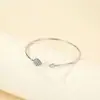Pulseira Europeia e Americana de Nicho Infinito de 8 Caracteres Moda Commuter Versátil Corrente Serpente Chata Diamante Símbolo do Infinito Pulseira de Liga