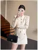 Conjunto de dos piezas de punto corto estilo Chanel con doble botonadura dorada y falda de cintura alta, elegante conjunto de negocios para mujer, nueva colección primavera y otoño