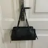 Bolso de Hombro de Moda de Gran Capacidad Transfronterizo para Mujer Otoño e Invierno 2025 Nuevo Bolso de Hombro Retro de Gama Alta Bolso de Nicho para Viajes