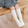 Meias de panturrilha infantis, meias empilhadas, meias de algodão penteado para meninas, meias retas de meia-calça, cor sólida, simples, sem salto, meias de bebê