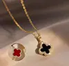 Colar de Trevo de Quatro Folhas Dupla Face para Mulheres, Moderno e de Luxo Leve, Duas Formas de Usar, Corrente de Clavícula de Trevo da Sorte, Concha do Mar Branca, Atacado de Peça Única