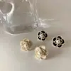 Pendientes de Botón de Perla Camelia 2022 Florales Vintage para Mujer Verano Pendientes de Nicho Lujo Ligero Artesanía Exquisita Pendientes