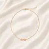 Collar con colgante de 8 palabras de aleación elegante y simple de joyería transfronteriza europea y americana, personalidad femenina, popular, ilimitado y barato.