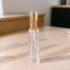 Frasco decant de perfume em estoque, frasco spray de amostra portátil de 12ml, frasco de vidro tipo spray de 10ml com tampa de madeira, frasco vazio substituível