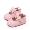 Nuevos Zapatos para Bebé de Primavera y Verano Zapatos de Interior para Niños Pequeños Mariposa Velcro Zapatos de Princesa Zapatos Antideslizantes para Bebé