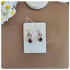 Pendientes de Clip de Perlas Artificiales de Moda, Frescos y Sencillos para Mujeres Sin Perforaciones, con un Toque de Lujo Ligero y de Alta Gama, Exquisitos Pendientes con Colgante de Cristal de Aleación