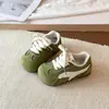 Zapatos Auténticos de Cuero para Niñas Forrest Gump 2026 Otoño Nuevos Zapatos de Entrenamiento Alemanes para Niños Zapatillas Versátiles Estilo Coreano Zapatos de Moda para Niños