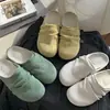Mules Fechadas Elegantes com Design Plissado para Mulheres 2026 Confortáveis Sapatos Meio-Chinelos Antiderrapantes de Solado Grosso Primavera Novo Outdoor Estilo Birkenstock