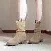 Botas de camurça empilhadas estilo coreano da moda e estilosas para outono e inverno 2026, botas cowboy western que aumentam a altura, botas curtas da moda