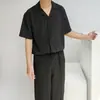 Camisa de Manga Corta con Raya Vertical de Textura Ligera de Lujo para Verano para Hombre, Camisa de Manga de Cinco Puntos Ajustada a la Moda, Camisa Casual Fresca Traviesa