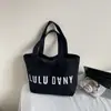 Bolsa de Lona para Mulheres, Grande Capacidade, Novo Modelo 2026, Bolsa de Ombro Casual Versátil de Verão, Bolsa Tote para Aula de Estudante Universitário