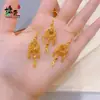 Pendientes de Borla Atrapasueños Retro Estilo Palacio Dorado Arena de Moda Estilo Influencer para Mujer, Pendientes de Gancho Hueco de Lujo Ligero de Nicho