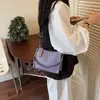 Bolsa Pequena Simples Bolsa com Padrão Lichia Bolsa Transversal Feminina Quadrada Pequena Versátil Bolsa de Mão Tendência Bolsa de Trabalho Verão 2026 Novo Estilo