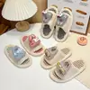 Pantufas Fofas de Pelúcia Xadrez para Crianças 2026 Outono e Inverno Novas Pantufas de Algodão Pelúcia Quentes Antiderrapantes para Casa